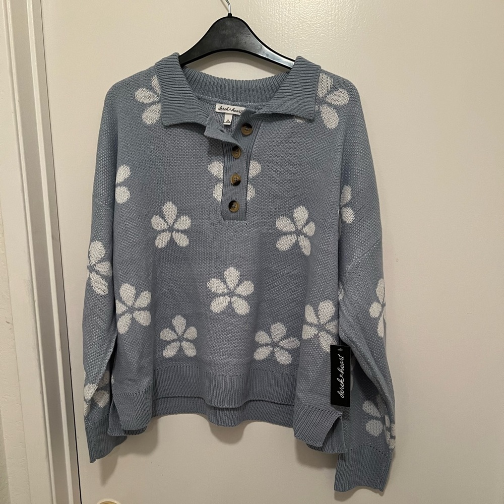 NWT Derek Heart Sweater